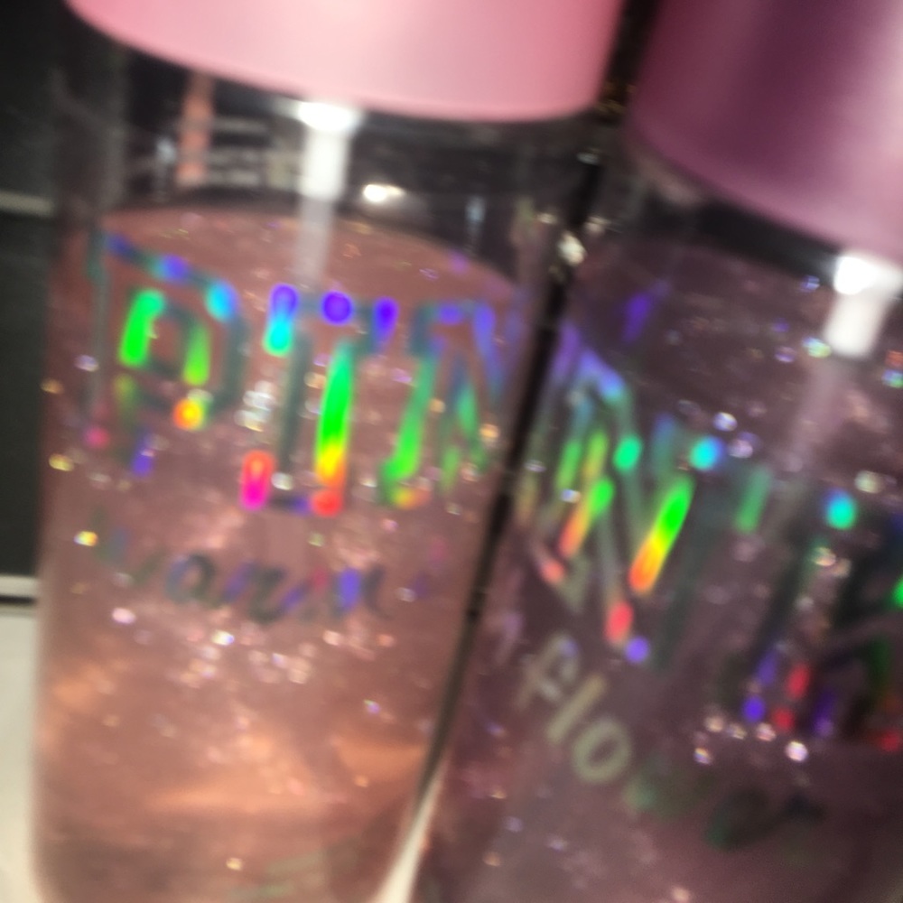 Meet your Posher, Cleo